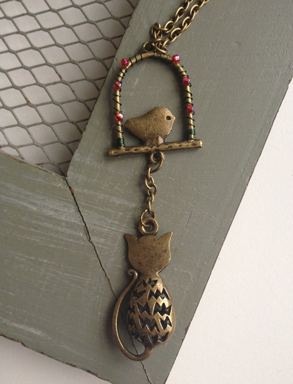 Watch The Birdy - Antique Bronze Cat Necklace
